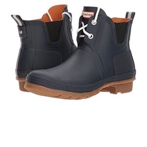Hunter Navy and Tan Winter Rain Boots